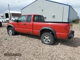 ✅ 1999 Chevrolet S-10 LS ZR2 • VIN: 1GCCT19W4X8125967 • Лот: 54248945. Опубликован ранее на Copart с пробегом 151 824 миль. Бесплатный доступ к архиву аукционных продаж из США и подробный отчёт об истории автомобиля на DreamBid. Изображение 2.