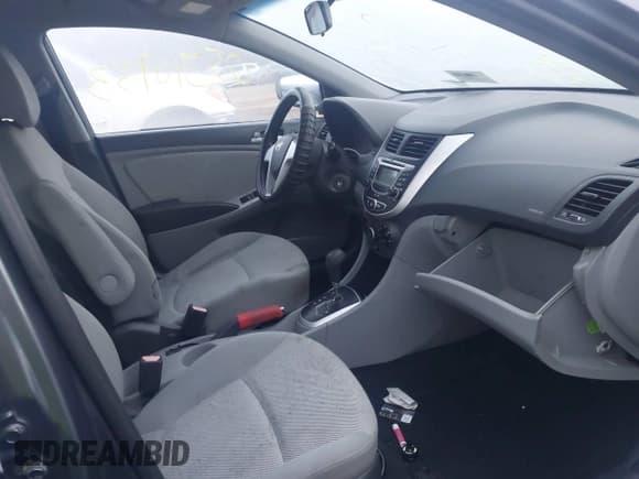 ✅ 2012 Hyundai Accent GLS • VIN: KMHCT4AE4CU114761 • Лот: 43552545. Опубликован ранее на IAAI с пробегом Не указан. Бесплатный доступ к архиву аукционных продаж из США и подробный отчёт об истории автомобиля на DreamBid. Изображение 5.