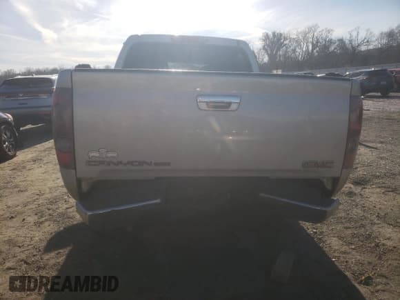 ✅ 2010 GMC Canyon SLE1 • VIN: 1GTJTCDE8A8105469 • Lot: 89013025. Wystawiony na Copart z przebiegiem 272 371 mil. Bezpłatny archiwum sprzedaży aukcyjnych z USA i szczegółowy raport historii pojazdu na DreamBid. Zdjęcie 6.