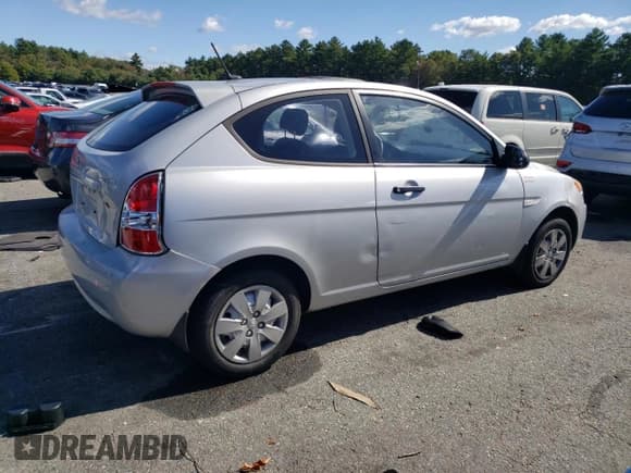 ✅ 2009 Hyundai Accent GS • VIN: KMHCM36C79U138575 • Лот: 84355845. Опубликован ранее на Copart с пробегом 169 131 миль. Бесплатный доступ к архиву аукционных продаж из США и подробный отчёт об истории автомобиля на DreamBid. Изображение 3.