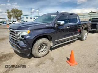 2022 Chevrolet Silverado 1500 High Country z VIN 2GCUDJED5N1513537, wystawiony jako Copart lot #80431435 z przebiegiem 12 496 mil mil oraz Szkoda całkowita • Salvage title. Historia ofert i sprzedaży dostępna na DreamBid. Obrazek 1.