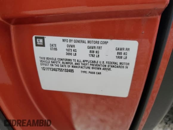 ✅ 2005 Chevrolet Corvette • VIN: 1G1YY24U755132485 • Lot: 81315535. Wystawiony na Copart z przebiegiem 112 188 mil. Bezpłatny archiwum sprzedaży aukcyjnych z USA i szczegółowy raport historii pojazdu na DreamBid. Zdjęcie 13.