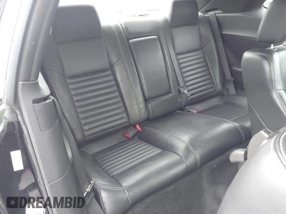 ✅ 2010 Dodge Challenger SE • VIN: 2B3CJ4DV6AH195141 • Лот: 43351591. Опубликован ранее на IAAI с пробегом 164 248 миль. Бесплатный доступ к архиву аукционных продаж из США и подробный отчёт об истории автомобиля на DreamBid. Изображение 8.