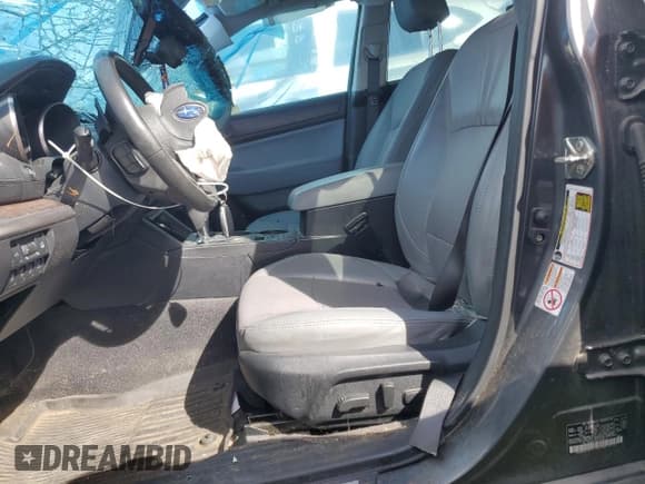 ✅ 2019 Subaru Outback Limited • VIN: 4S4BSENCXK3348775 • Lot: 49740595. Listed on Copart with 58,629 mi. Free auction sales archive from the USA and detailed vehicle history report at DreamBid. Image 7.