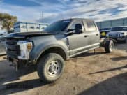 ✅ 2018 Ford F-350 • VIN: 1FD8W3FT7JEB96166 • Lot: 92923205. Wystawiony na Copart z przebiegiem 160 387 mil. Bezpłatny archiwum sprzedaży aukcyjnych z USA i szczegółowy raport historii pojazdu na DreamBid. Zdjęcie 1.