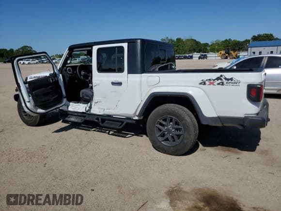 ✅ 2024 Jeep Gladiator Sport S • VIN: 1C6JJTAG1RL113909 • Lot: 53649075. Wystawiony na Copart z przebiegiem 6 136 mil. Bezpłatny archiwum sprzedaży aukcyjnych z USA i szczegółowy raport historii pojazdu na DreamBid. Zdjęcie 2.