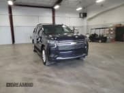 ✅ 2021 Chevrolet Suburban Premier • VIN: 1GNSCFKD2MR318276 • Lot: 37848743. Wystawiony na Copart z przebiegiem 33 165 mil. Bezpłatny archiwum sprzedaży aukcyjnych z USA i szczegółowy raport historii pojazdu na DreamBid. Zdjęcie 12.