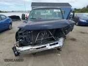 ✅ 2005 Chevrolet Silverado 2500HD Work Truck • VIN: 1GCHK24U35E201472 • Lot: 71182895. Wystawiony na Copart z przebiegiem Nie podano. Bezpłatny archiwum sprzedaży aukcyjnych z USA i szczegółowy raport historii pojazdu na DreamBid. Zdjęcie 5.