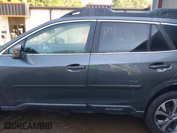 ✅ 2022 Subaru Outback Limited • VIN: 4S4BTANCXN3142317 • Лот: 43141891. Опубликован ранее на IAAI с пробегом 43 084 миль. Бесплатный доступ к архиву аукционных продаж из США и подробный отчёт об истории автомобиля на DreamBid. Изображение 14.