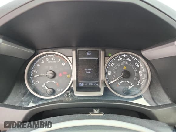 ✅ 2017 Toyota Tacoma SR5 • VIN: 5TFAZ5CN0HX053685 • Lot: 87464305. Listed on Copart with 122,650 mi. Free auction sales archive from the USA and detailed vehicle history report at DreamBid. Image 9.