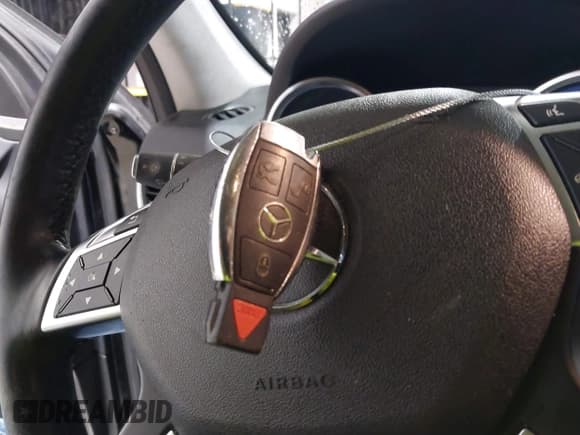 ✅ 2015 Mercedes-Benz M 350 • VIN: 4JGDA5HB6FA502253 • Лот: 43555376. Опубликован ранее на IAAI с пробегом 123 992 миль. Бесплатный доступ к архиву аукционных продаж из США и подробный отчёт об истории автомобиля на DreamBid. Изображение 11.