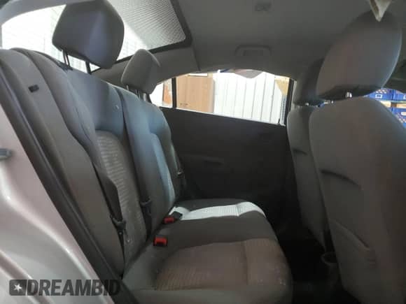 2017 Chevrolet Sonic LS с VIN 1G1JB5SH2H4123651, выставлен на аукционе Copart как лот 82694485 с пробегом Не указан миль и Списание • Salvage title. История ставок и продаж доступна на DreamBid. Изображение 10.