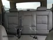 ✅ 2007 Saturn VUE V6 • VIN: 5GZCZ53477S874258 • Lot: 82225855. Wystawiony na Copart z przebiegiem 171 854 mil. Bezpłatny archiwum sprzedaży aukcyjnych z USA i szczegółowy raport historii pojazdu na DreamBid. Zdjęcie 10.