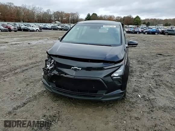 ✅ 2022 Chevrolet Bolt EV 2LT • VIN: 1G1FX6S00N4102266 • Lot: 84642744. Wystawiony na Copart z przebiegiem 36 668 mil. Bezpłatny archiwum sprzedaży aukcyjnych z USA i szczegółowy raport historii pojazdu na DreamBid. Zdjęcie 11.