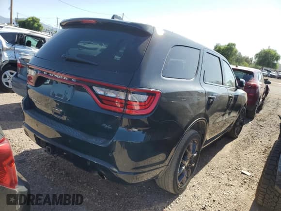 ✅ 2016 Dodge Durango R/T • VIN: 1C4SDHCT4GC301560 • Лот: 61205815. Опубликован ранее на Copart с пробегом 164 539 миль. Бесплатный доступ к архиву аукционных продаж из США и подробный отчёт об истории автомобиля на DreamBid. Изображение 3.