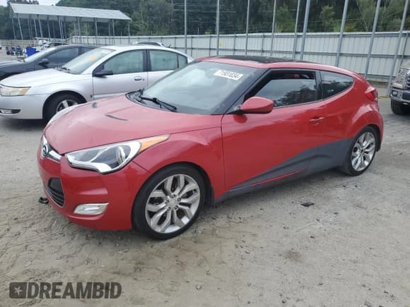✅ 2012 Hyundai Veloster w/Red Int • VIN: KMHTC6AD2CU032045 • Lot: 71931034. Wystawiony na Copart z przebiegiem 103 369 mil. Bezpłatny archiwum sprzedaży aukcyjnych z USA i szczegółowy raport historii pojazdu na DreamBid. Zdjęcie 1.