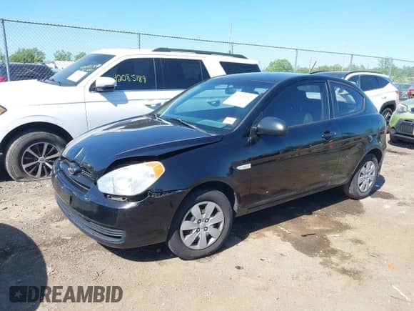 2009 Hyundai Accent GS с VIN KMHCM36CX9U135525, выставлен на аукционе IAAI как лот 42231137 с пробегом 142 118 миль миль и . История ставок и продаж доступна на DreamBid. Изображение 2.