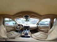 ✅ 2016 Porsche Cayenne • VIN: WP1AA2A22GLA08072 • Lot: 43574407. Wystawiony na IAAI z przebiegiem 139 768 mil. Bezpłatny archiwum sprzedaży aukcyjnych z USA i szczegółowy raport historii pojazdu na DreamBid. Zdjęcie 18.