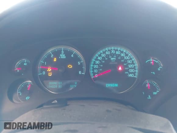 ✅ 2014 Chevrolet Tahoe Commercial • VIN: 1GNLC2E07ER188521 • Lot: 42715650. Wystawiony na IAAI z przebiegiem 194 028 mil. Bezpłatny archiwum sprzedaży aukcyjnych z USA i szczegółowy raport historii pojazdu na DreamBid. Zdjęcie 7.