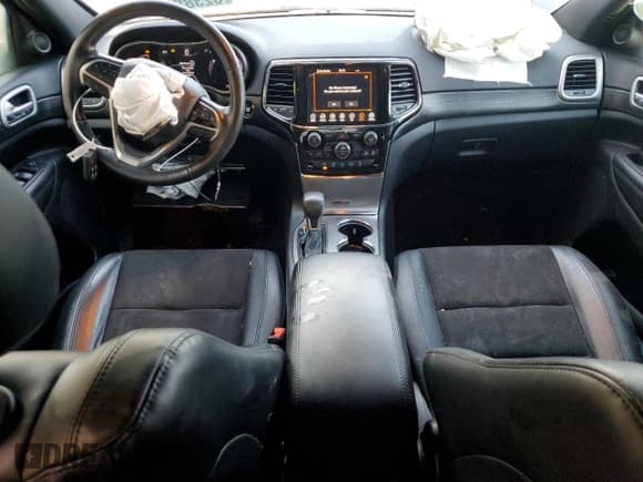 ✅ 2022 Jeep Grand Cherokee Laredo X • VIN: 1C4RJFAGXNC114550 • Лот: 82388875. Опубликован ранее на Copart с пробегом 47 558 миль. Бесплатный доступ к архиву аукционных продаж из США и подробный отчёт об истории автомобиля на DreamBid. Изображение 8.