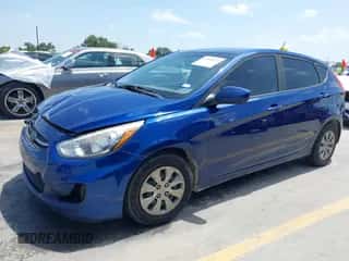 2017 Hyundai Accent SE z VIN KMHCT5AE7HU322419, wystawiony jako IAAI lot #42705872 z przebiegiem 127 465 mil mil oraz . Historia ofert i sprzedaży dostępna na DreamBid. Obrazek 2.