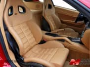 ✅ 2008 Ferrari 599 • VIN: ZFFFC60A580158201 • Lot: 94912535. Wystawiony na Copart z przebiegiem 12 237 mil. Bezpłatny archiwum sprzedaży aukcyjnych z USA i szczegółowy raport historii pojazdu na DreamBid. Zdjęcie 5.