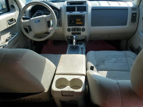 ✅ 2010 Ford Escape Hybrid • VIN: 1FMCU5K30AKC03381 • Lot: 61554675. Listed on Copart with 203,451 mi. Free auction sales archive from the USA and detailed vehicle history report at DreamBid. Image 8.