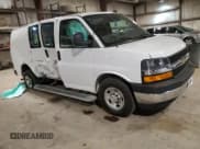 ✅ 2022 Chevrolet Express Cargo • VIN: 1GCWGAFP4N1195148 • Лот: 54868685. Опубликован ранее на Copart с пробегом 25 686 миль. Бесплатный доступ к архиву аукционных продаж из США и подробный отчёт об истории автомобиля на DreamBid. Изображение 4.