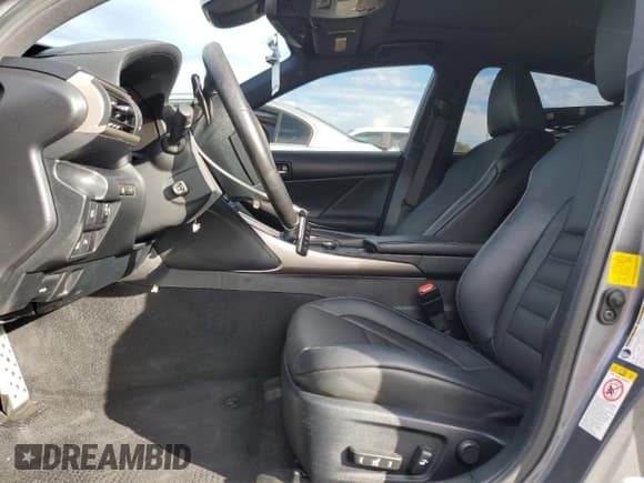 ✅ 2018 Lexus IS 300 F Sport • VIN: JTHBA1D20J5081396 • Lot: 86870335. Listed on Copart with 77,450 mi. Free auction sales archive from the USA and detailed vehicle history report at DreamBid. Image 7.