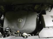 ✅ 2018 Toyota Highlander LE • VIN: 5TDBZRFH4JS820340 • Lot: 41221682. Wystawiony na IAAI z przebiegiem 121 243 mil. Bezpłatny archiwum sprzedaży aukcyjnych z USA i szczegółowy raport historii pojazdu na DreamBid. Zdjęcie 19.