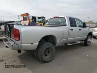 2004 Dodge 3500 SLT z VIN 3D7MU48C04G152296, wystawiony jako Copart lot #75357134 z przebiegiem 287 879 mil mil oraz Szkoda całkowita • Salvage title. Historia ofert i sprzedaży dostępna na DreamBid. Obrazek 3.