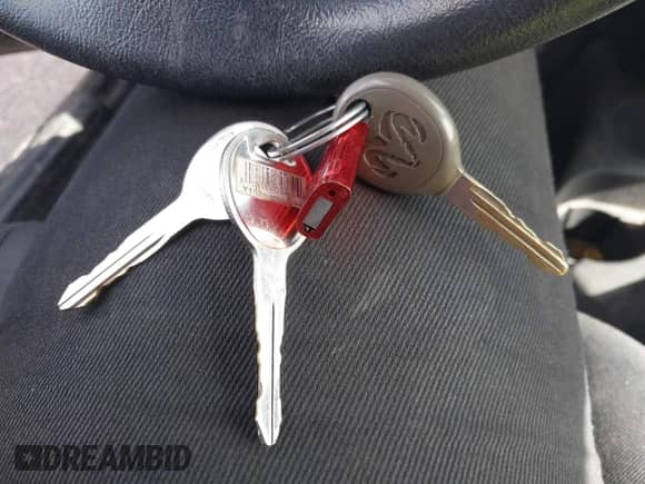 2004 Dodge Neon SE с VIN 1B3ES26C14D557254, выставлен на аукционе IAAI как лот 41906730 с пробегом 235 092 миль миль и . История ставок и продаж доступна на DreamBid. Изображение 11.