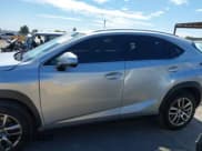 ✅ 2015 Lexus NX 200t • VIN: JTJYARBZ4F2020214 • Lot: 42972997. Wystawiony na IAAI z przebiegiem 85 943 mil. Bezpłatny archiwum sprzedaży aukcyjnych z USA i szczegółowy raport historii pojazdu na DreamBid. Zdjęcie 14.