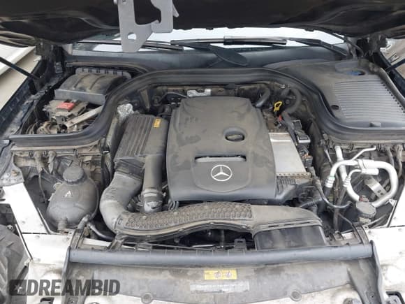 ✅ 2019 Mercedes-Benz GLC 300 • VIN: WDC0G4JB6KV133221 • Lot: 42349618. Listed on IAAI with 131,464 mi. Free auction sales archive from the USA and detailed vehicle history report at DreamBid. Image 10.