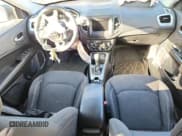 ✅ 2019 Jeep Compass Sport • VIN: 3C4NJCABXKT613060 • Lot: 89507765. Wystawiony na Copart z przebiegiem 160 280 mil. Bezpłatny archiwum sprzedaży aukcyjnych z USA i szczegółowy raport historii pojazdu na DreamBid. Zdjęcie 8.