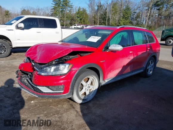 ✅ 2019 Volkswagen Golf S • VIN: 3VWM17AUXKM510779 • Lot: 41982771. Listed on IAAI with 83,633 mi. Free auction sales archive from the USA and detailed vehicle history report at DreamBid. Image 17.
