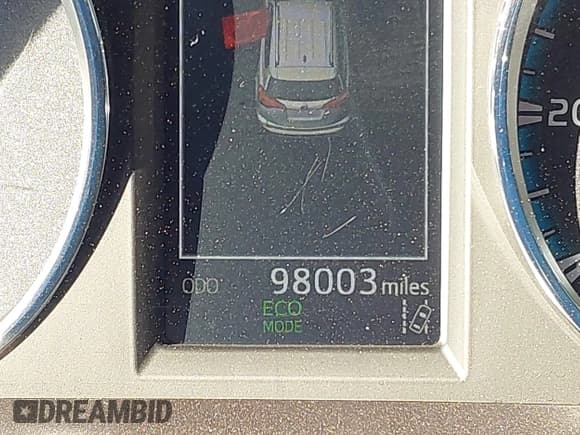 ✅ 2018 Toyota RAV4 Hybrid SE • VIN: JTMJJREV4JD175520 • Lot: 43618778. Listed on IAAI with 98,003 mi. Free auction sales archive from the USA and detailed vehicle history report at DreamBid. Image 15.