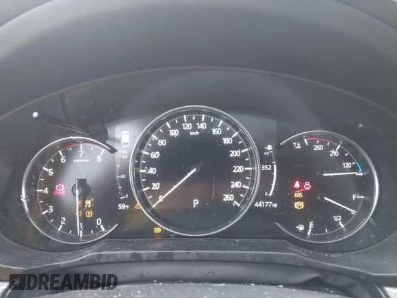 ✅ 2022 Mazda CX-5 S Premium • VIN: JM3KFBDM1N1548677 • Lot: 43567571. Wystawiony na IAAI z przebiegiem 44 177 mil. Bezpłatny archiwum sprzedaży aukcyjnych z USA i szczegółowy raport historii pojazdu na DreamBid. Zdjęcie 7.