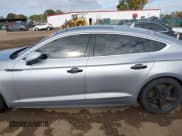 ✅ 2018 Audi A5 Sportback Premium Plus • VIN: WAUENCF51JA064987 • Lot: 43516168. Wystawiony na IAAI z przebiegiem 147 681 mil. Bezpłatny archiwum sprzedaży aukcyjnych z USA i szczegółowy raport historii pojazdu na DreamBid. Zdjęcie 14.