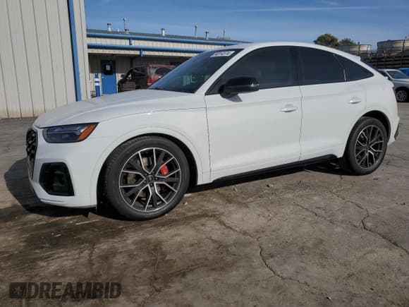✅ 2023 Audi SQ5 Sportback Premium Plus • VIN: WA124AFY3P2032515 • Лот: 84814574. Опубликован ранее на Copart с пробегом 17 901 миль. Бесплатный доступ к архиву аукционных продаж из США и подробный отчёт об истории автомобиля на DreamBid. Изображение 1.