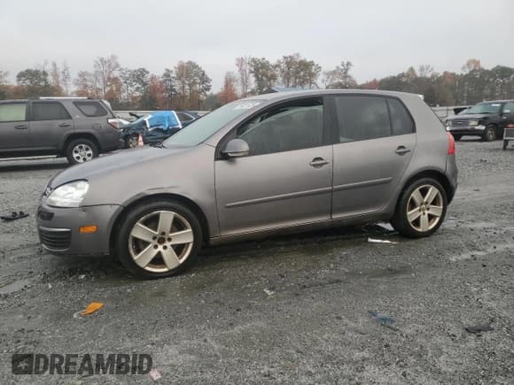 ✅ 2007 Volkswagen Rabbit • VIN: WVWDR71K27W068825 • Lot: 91631525. Listed on Copart with 235,085 mi. Free auction sales archive from the USA and detailed vehicle history report at DreamBid. Image 1.