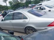 ✅ 2006 Mercedes-Benz S 350 • VIN: WDBNF67J56A477191 • Lot: 42496563. Wystawiony na IAAI z przebiegiem 193 897 mil. Bezpłatny archiwum sprzedaży aukcyjnych z USA i szczegółowy raport historii pojazdu na DreamBid. Zdjęcie 14.