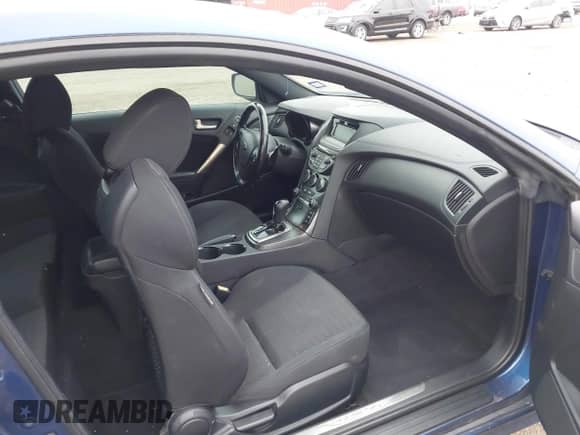 2015 Hyundai Genesis Coupe Ultimate с VIN KMHHU6KJ6FU123234, выставлен на аукционе IAAI как лот 41370477 с пробегом 92 225 миль миль и . История ставок и продаж доступна на DreamBid. Изображение 5.