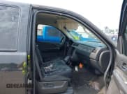 ✅ 2007 Chevrolet Avalanche LTZ • VIN: 3GNFK12347G226606 • Lot: 43629745. Listed on IAAI with 204,096 mi. Free auction sales archive from the USA and detailed vehicle history report at DreamBid. Image 5.