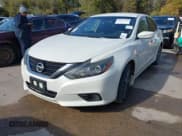 ✅ 2017 Nissan Altima SV • VIN: 1N4AL3AP4HC113278 • Lot: 43838769. Listed on IAAI with 209,424 mi. Free auction sales archive from the USA and detailed vehicle history report at DreamBid. Image 2.