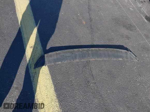 ✅ 2023 Volkswagen ID.4 S • VIN: 1V25MPE88PC040755 • Lot: 43454884. Wystawiony na IAAI z przebiegiem 8 117 mil. Bezpłatny archiwum sprzedaży aukcyjnych z USA i szczegółowy raport historii pojazdu na DreamBid. Zdjęcie 12.