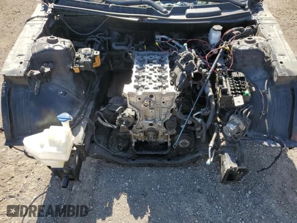 ✅ 2013 Hyundai Genesis Coupe 2.0T • VIN: KMHHT6KD4DU090681 • Lot: 70332765. Wystawiony na Copart z przebiegiem Nie podano. Bezpłatny archiwum sprzedaży aukcyjnych z USA i szczegółowy raport historii pojazdu na DreamBid. Zdjęcie 11.