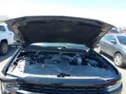 ✅ 2018 Chevrolet Silverado 1500 Custom • VIN: 1GCRCPEH8JZ249682 • Lot: 42427189. Wystawiony na IAAI z przebiegiem 59 891 mil. Bezpłatny archiwum sprzedaży aukcyjnych z USA i szczegółowy raport historii pojazdu na DreamBid. Zdjęcie 10.