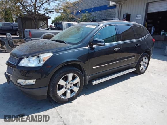 ✅ 2012 Chevrolet Traverse LTZ • VIN: 1GNKVLED4CJ421684 • Lot: 68423714. Wystawiony na Copart z przebiegiem 162 283 mil. Bezpłatny archiwum sprzedaży aukcyjnych z USA i szczegółowy raport historii pojazdu na DreamBid. Zdjęcie 1.