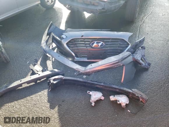 ✅ 2019 Hyundai Sonata SE • VIN: 5NPE24AF7KH764637 • Lot: 42911563. Listed on Copart with Not provided. Free auction sales archive from the USA and detailed vehicle history report at DreamBid. Image 12.